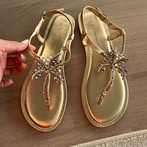 💥FLASH SALE 💥 
NWOT- Antonio Melani Palm Tree Gem sandals